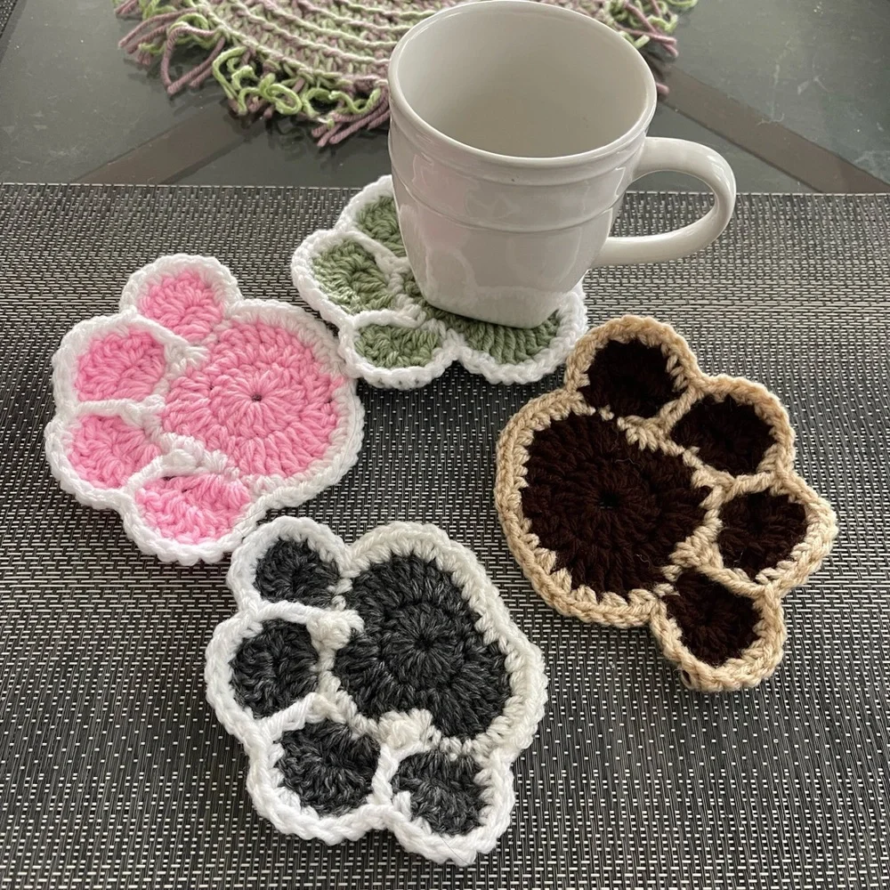 4 pieces set crochet dog paw Coaster handmade new